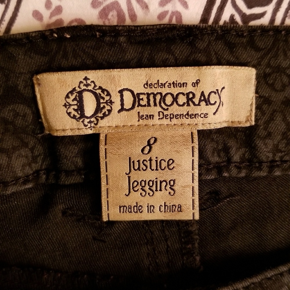 Black pattern pants - Picture 3 of 3